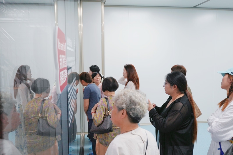官網1.jpg